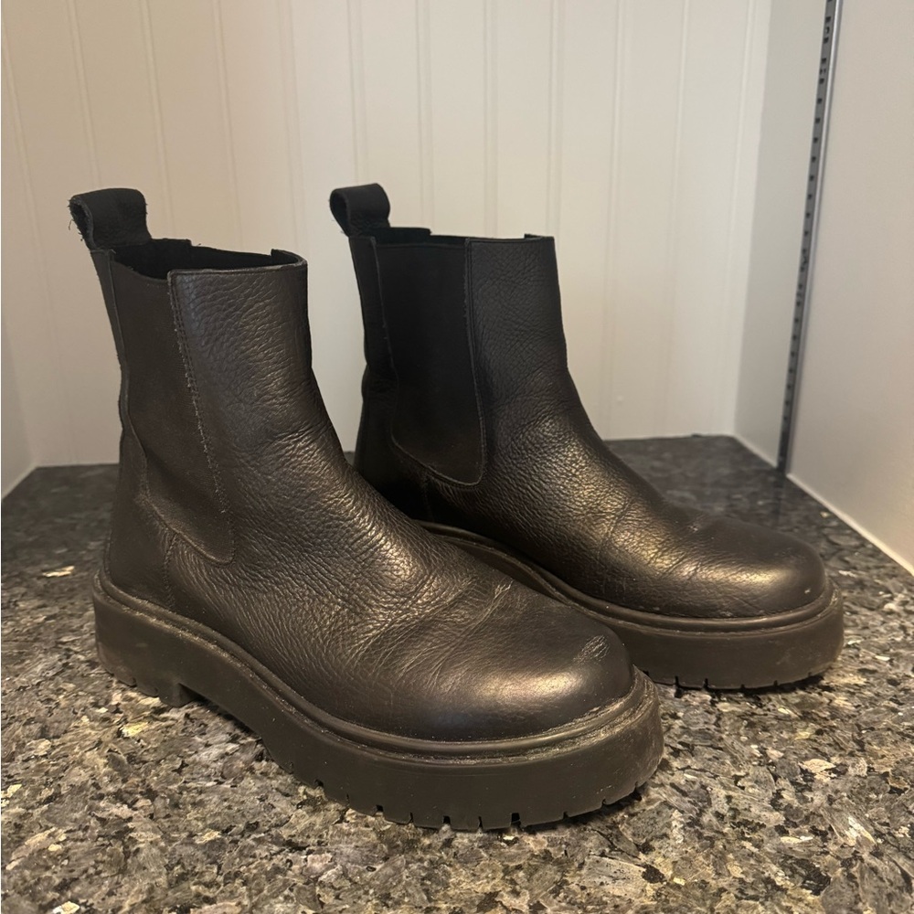 Black Ankle Boots for Women